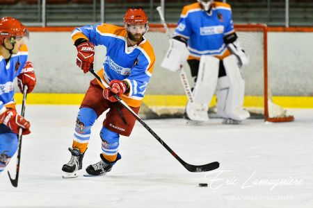 hockey sur glace tournoi orange bleue__ELA6585
